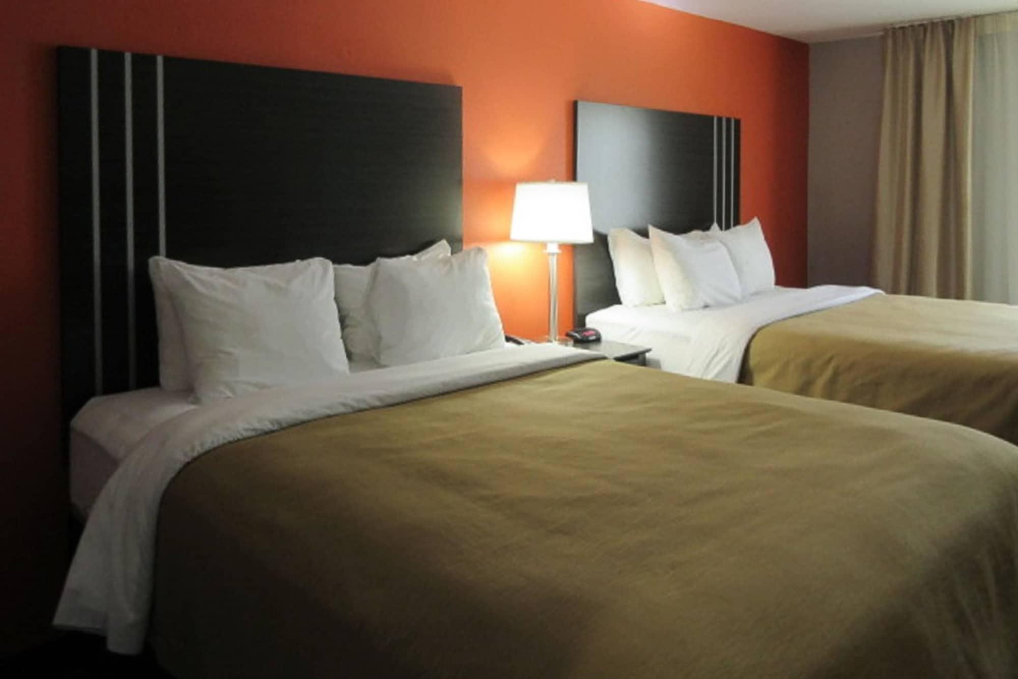 Quality Inn & Suites Fresno Northwest Extérieur photo